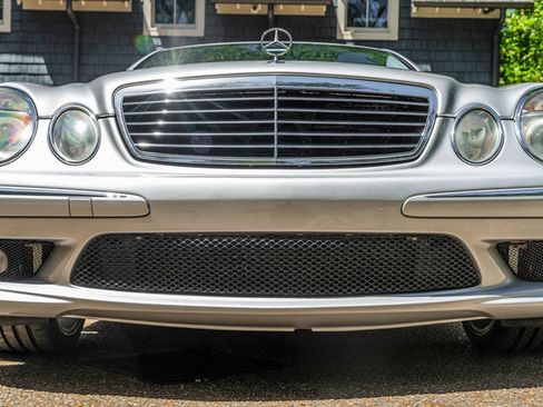 Used 2005 Mercedes-Benz E 55 AMG Sedan image 71