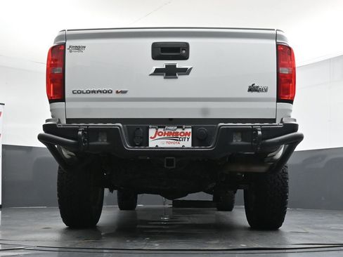 Used 2019 Chevrolet Colorado ZR2 w/ Colorado ZR2 Bison Edition AWD/4WD image 37