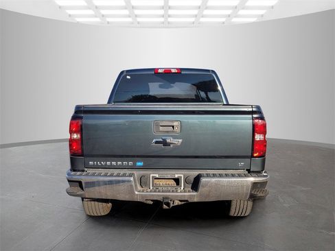 Used 2018 Chevrolet Silverado 1500 LT w/ LT Eassist Package image 5