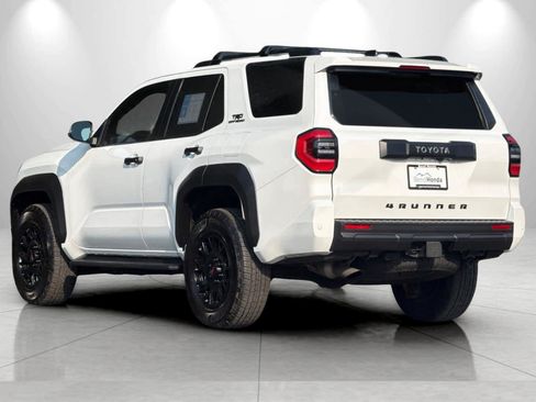 Used 2025 Toyota 4Runner TRD Off-Road Premium AWD/4WD image 6