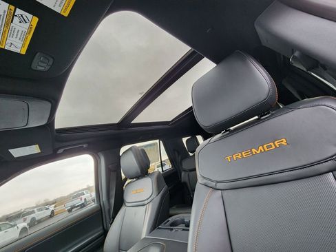 New 2026 Ford Expedition Tremor image 10