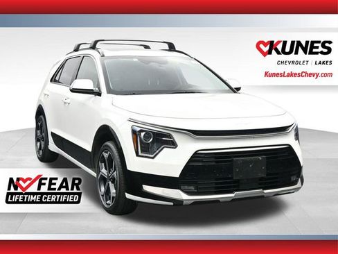 Used 2023 Kia Niro EX Touring FWD image 1