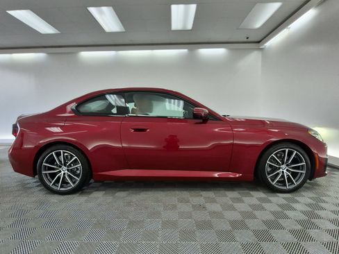 Used 2025 BMW 230i Coupe RWD image 8