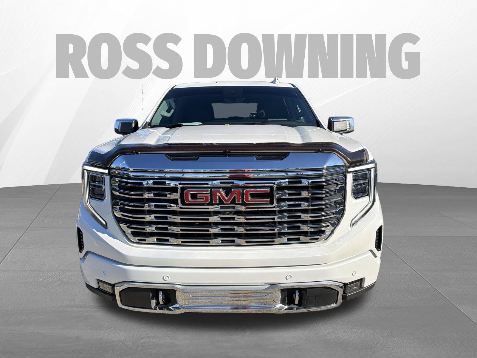 Used 2023 GMC Sierra 1500 Denali w/ Denali Reserve Package AWD/4WD image 2
