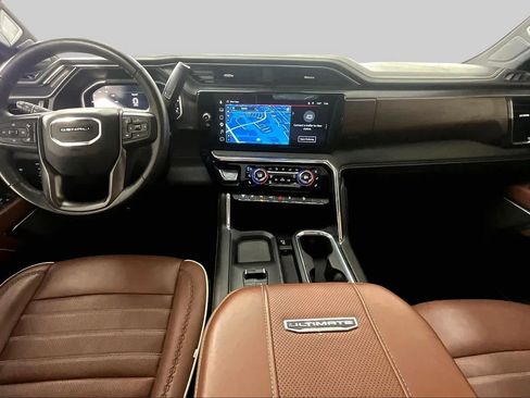 Certified 2024 GMC Sierra 2500 Denali Ultimate AWD/4WD image 15