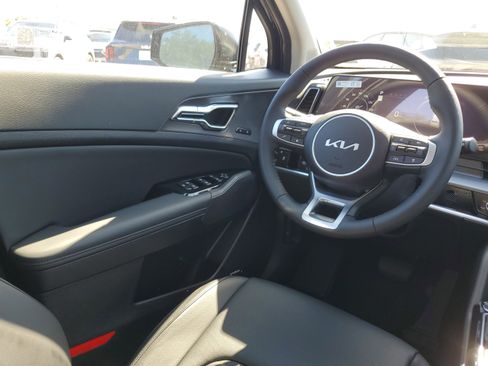 New 2025 Kia Sportage SX image 14