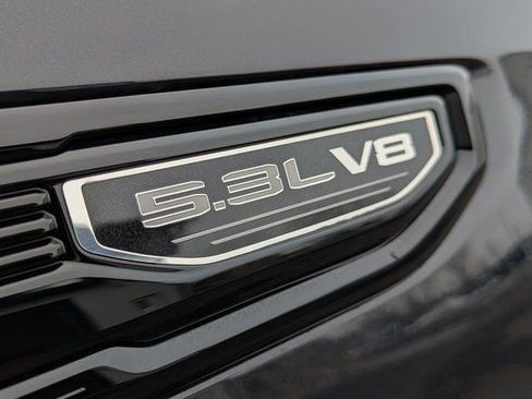 New 2026 GMC Sierra 1500 Elevation image 9