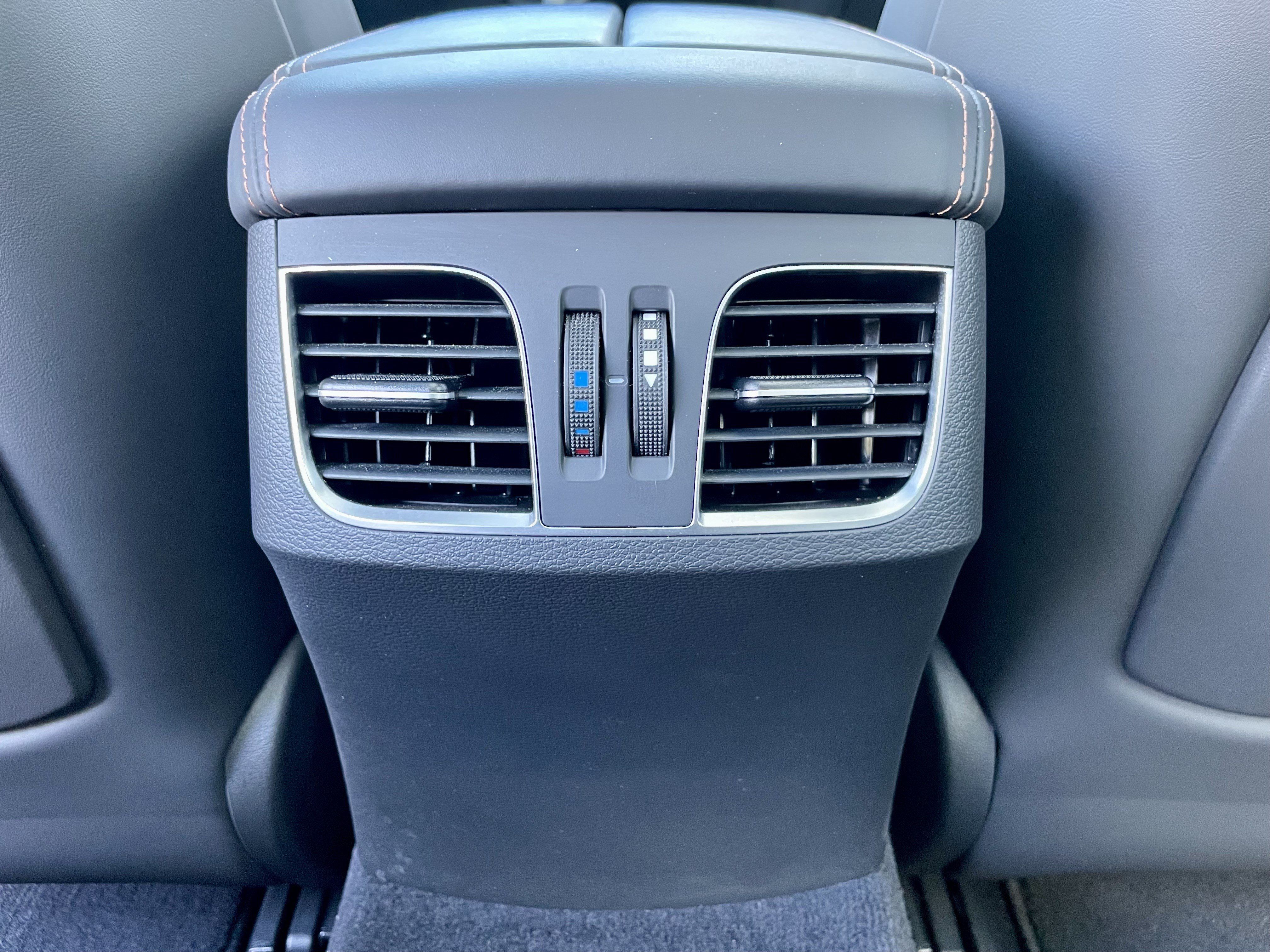 Used 2019 Genesis G80 3.3T Sport RWD image 26