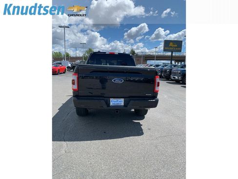 Used 2022 Ford F150 Lariat w/ Equipment Group 502A High AWD/4WD image 6