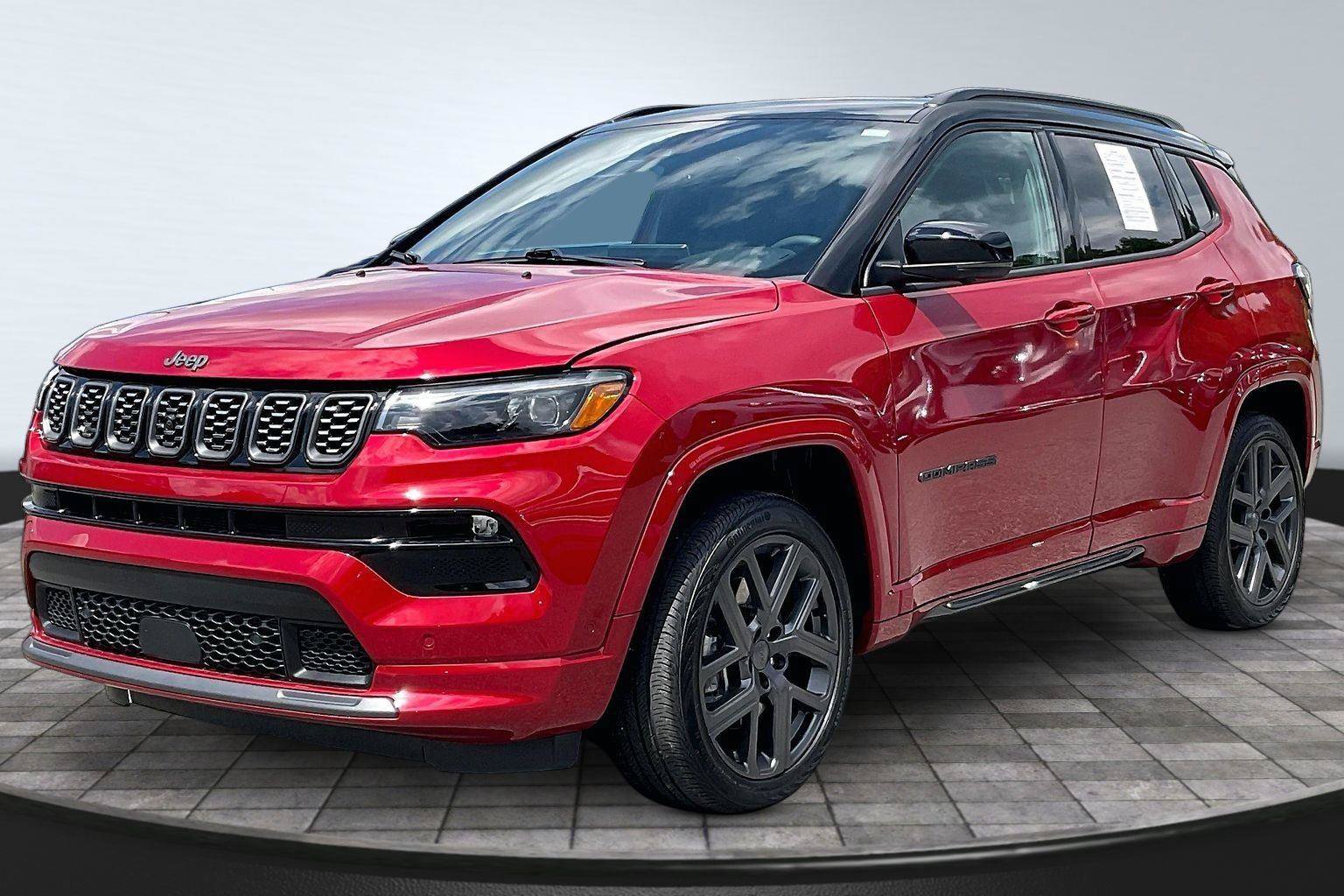 Used 2024 Jeep Compass Limited w/ Driver Assist Group I AWD/4WD image 12