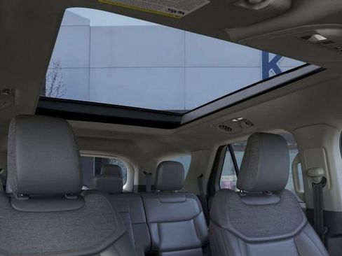 New 2026 Ford Explorer Active w/ Active Comfort Package image 22