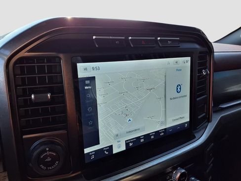 Used 2022 Ford F150 Lariat w/ Max Trailer Tow Package image 14