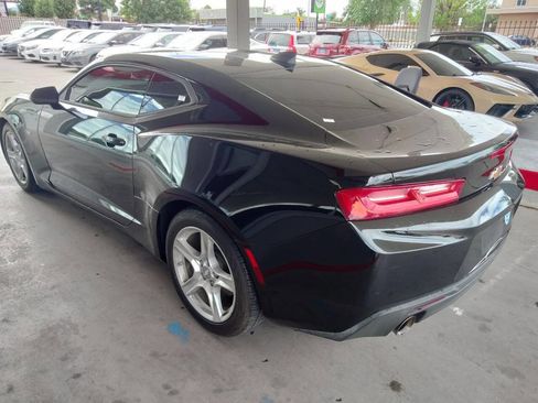 Used 2017 Chevrolet Camaro LT w/ Technology Package image 4