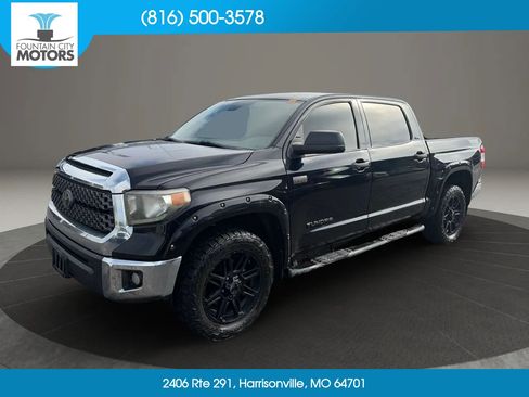Used 2018 Toyota Tundra SR5 w/ SR5 Upgrade Package AWD/4WD image 1