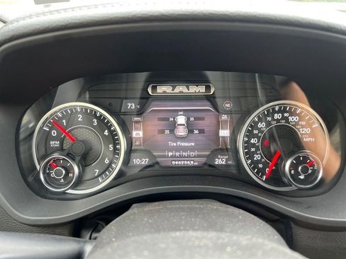 Used 2024 RAM 1500 Laramie image 16