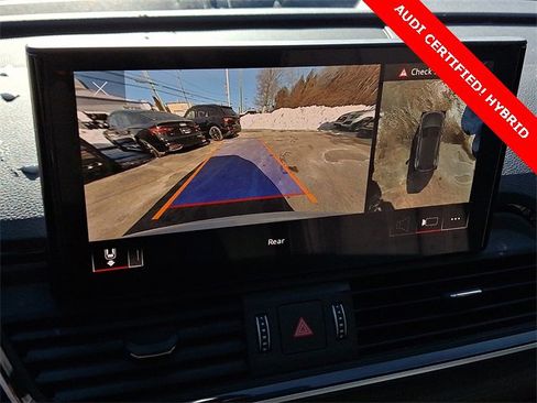 Certified 2024 Audi Q5 e Premium Plus image 17