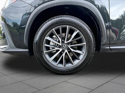 Used 2024 Lexus NX 250 FWD image 10