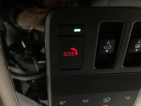 New 2025 Mitsubishi Outlander SEL image 29