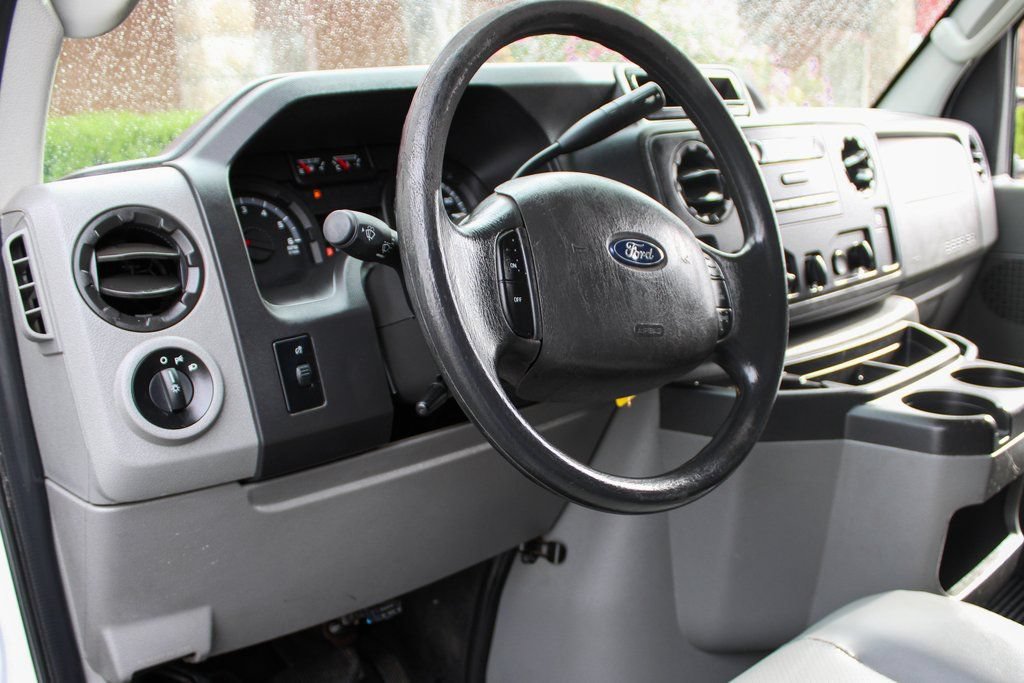 Used 2014 Ford E-350 and Econoline 350 Super Duty w/ Power Windows & Locks Group RWD image 19