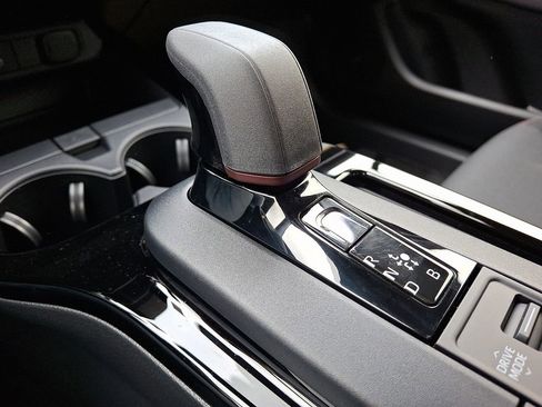 New 2026 Toyota Prius Plug-In Hybrid image 9