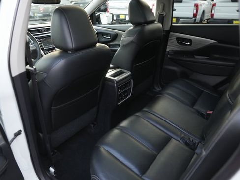 Used 2015 Nissan Murano Platinum w/ Platinum Technology Package image 12