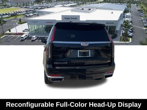 Used 2022 Cadillac Escalade Premium Luxury RWD image 24