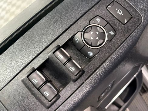 Certified 2022 Ford F450 Lariat w/ Lariat Ultimate Package image 18