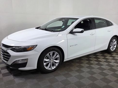 Used 2023 Chevrolet Malibu LT FWD image 3