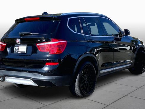 Used 2017 BMW X3 sDrive28i w/ Premium Package image 12