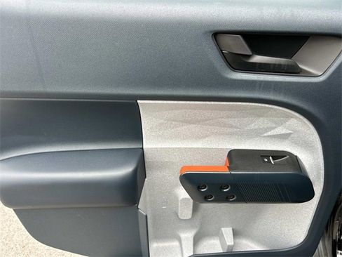 Certified 2024 Ford Maverick XLT w/ XLT Luxury Package image 17