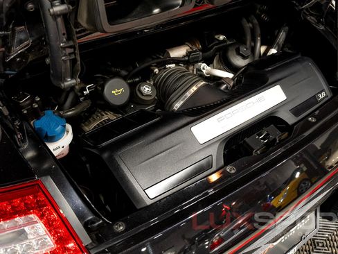 Used 2009 Porsche 911 Carrera S image 77