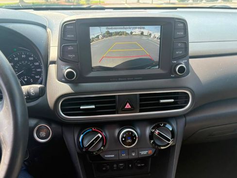 Used 2021 Hyundai Kona SEL Plus AWD/4WD image 14