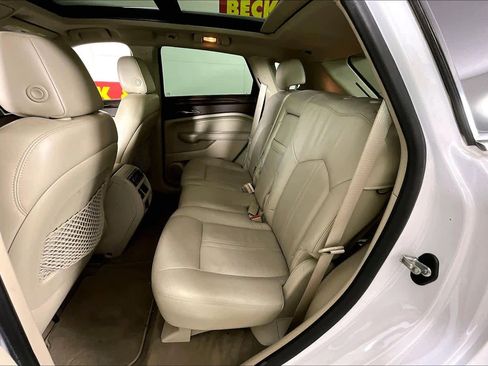 Used 2011 Cadillac SRX Premium image 17