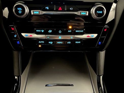 Used 2023 Ford Explorer ST w/ Equipment Group 401A image 25