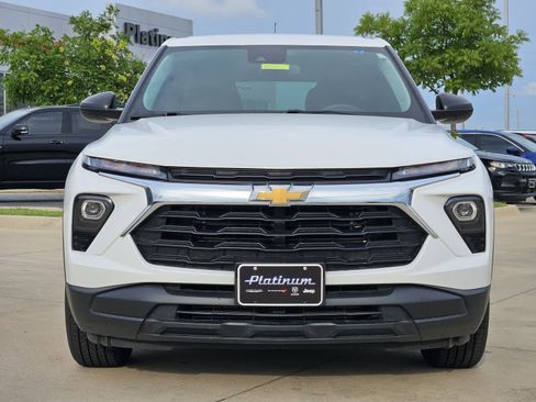 Used 2024 Chevrolet TrailBlazer LS w/ LS Confidence Package FWD image 6