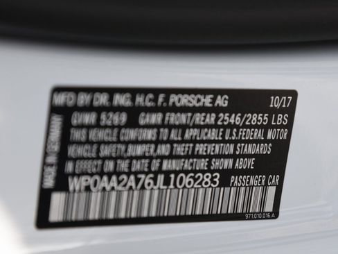 Used 2018 Porsche Panamera w/ Premium Package image 48