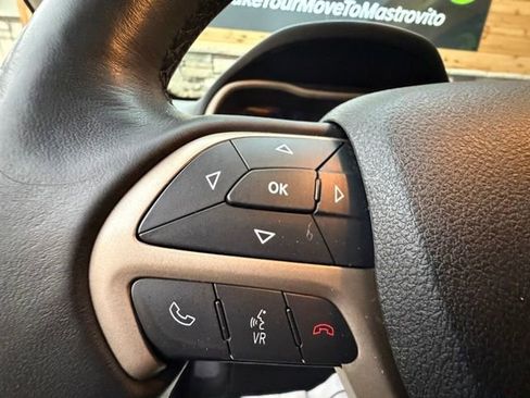 Used 2016 Jeep Cherokee Latitude w/ Safety/Convenience Group AWD/4WD image 22
