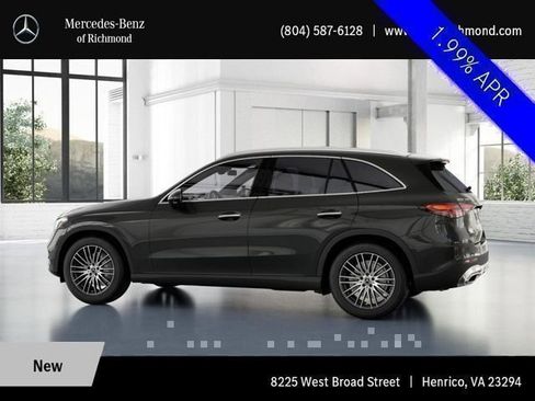 Used 2026 Mercedes-Benz GLC 300 4MATIC image 32