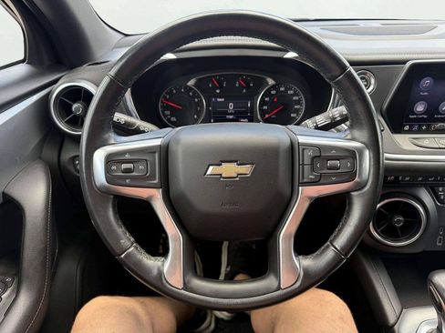 Used 2020 Chevrolet Blazer LT AWD/4WD image 16