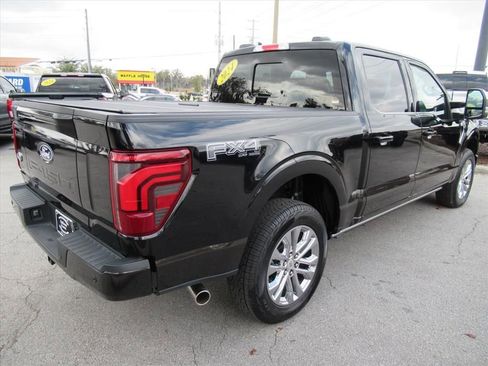 Used 2024 Ford F150 King Ranch w/ FX4 Off-Road Package image 7
