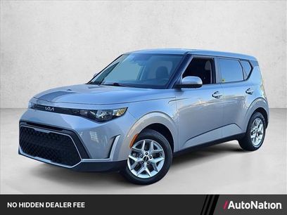 Used 2024 Kia Soul LX w/ Option Group 015