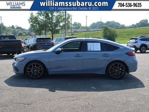 Used 2023 Honda Civic Sport Touring image 5