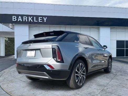 New 2026 Cadillac Optiq Sport 1 image 7