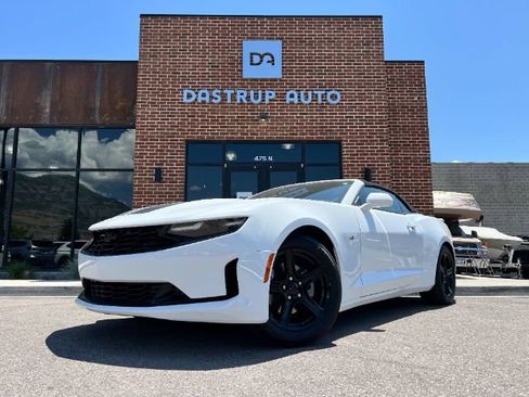 Used 2023 Chevrolet Camaro LT RWD image 1