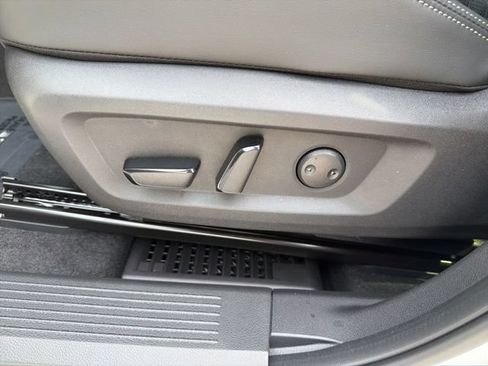 New 2026 Nissan Rogue Platinum AWD/4WD image 22