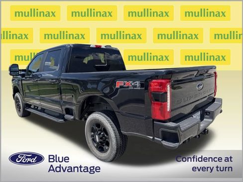 Used 2024 Ford F250 XL w/ STX Appearance Package AWD/4WD image 2