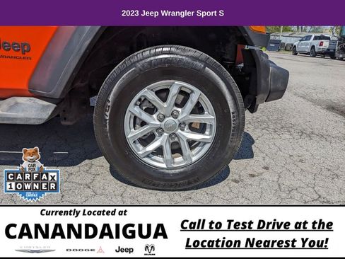 Used 2023 Jeep Wrangler Sport AWD/4WD image 32