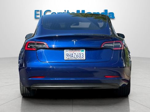 Used 2020 Tesla Model 3 Standard Range RWD image 4