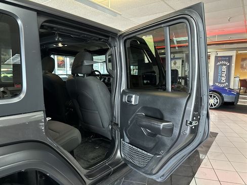 Used 2020 Jeep Wrangler Unlimited Sport S AWD/4WD image 19