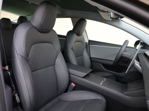 Used 2025 Tesla Model 3 Long Range RWD image 28